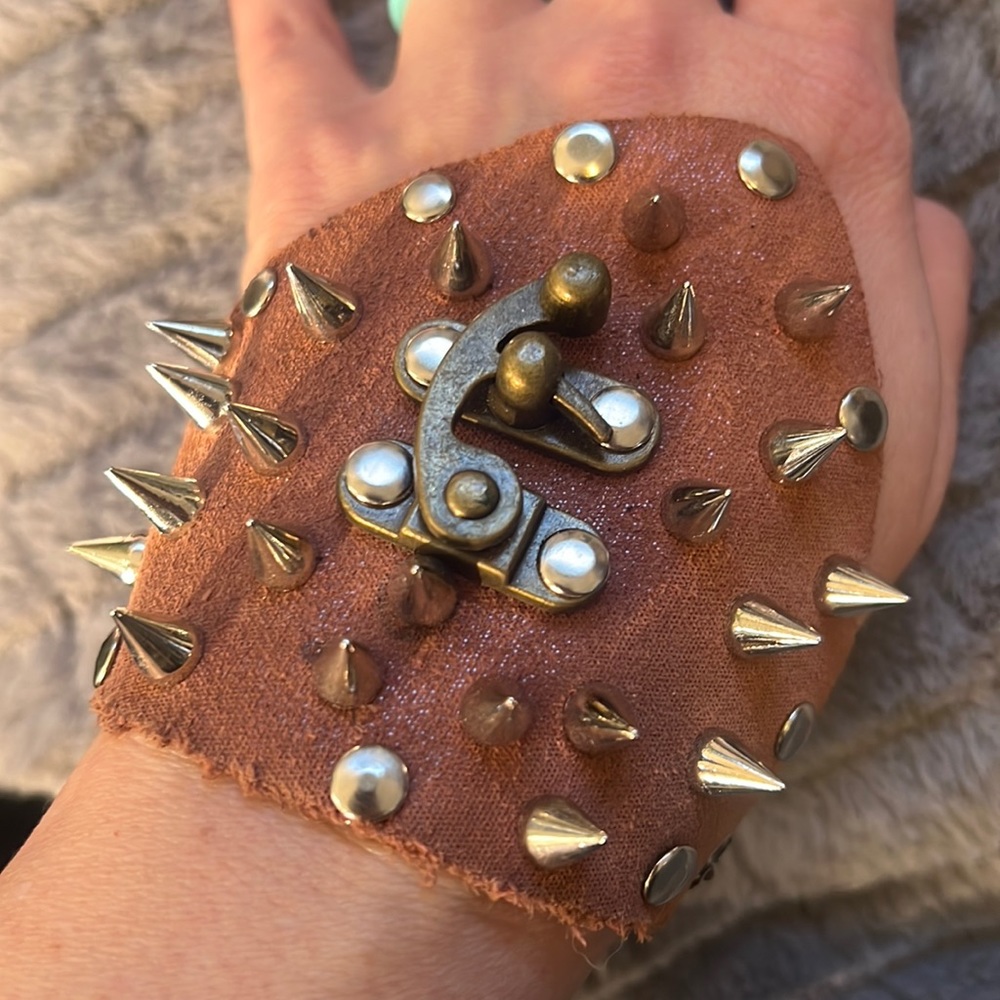 Steampunk bracelet